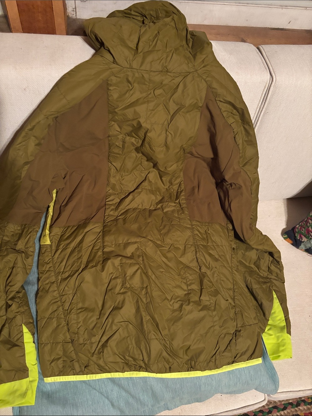 Men's Ortovox Olive & Lime Hooded Swisswool Jacket Size Large - Picture 7 of 7